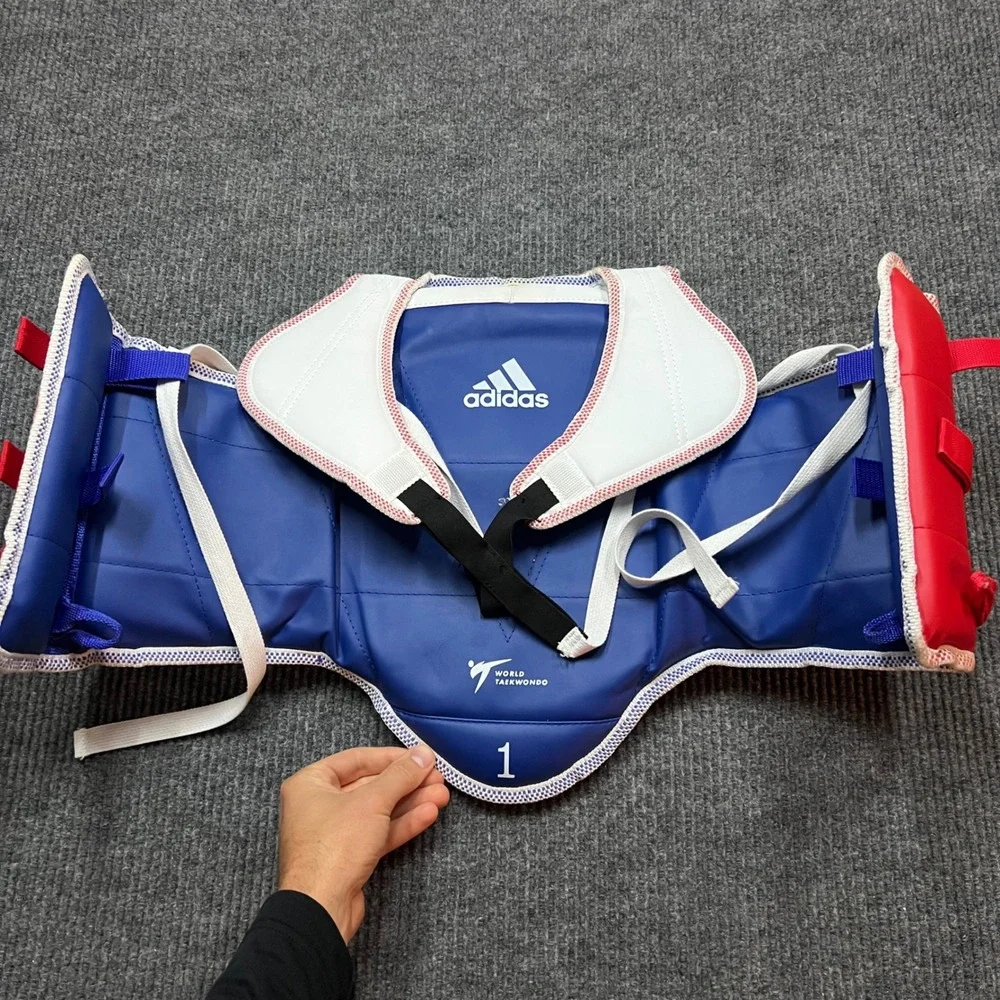 2 Adidas Taekwondo Reversible Chest Protector Hogu Set 1 3 medium small Blue WTF